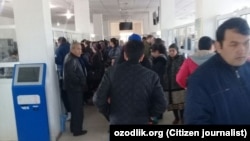 Soliqchilar o‘z bank hisobidan pul yechib olganidan xabar topgan tadbirkorlar¸ bu borada soliq idorasidan izoh so‘rayotganini bildirdi.