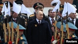 Владимир Путин. Акс аз моҳи майи 2024