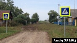 Түбән Уча авылында асфальт салынып бетмәгән