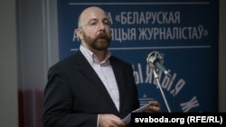 Юры Карманаў