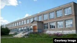 Школа в Шокше