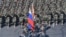 Российские военные маршируют на параде в Армении, Ереван, 21 сентября 2016 года