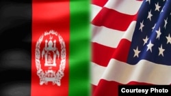 بیرق‌های امریکا (راست) و افغانستان