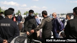 Трудовые мигранты в России. Иллюстративное фото