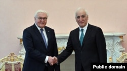 ՀՀ նախագահ Վահագն Խաչատուրյանը նախագահական նստավայրում հանդիպում է ունեցել պաշտոնական այցով Հայաստան ժամանած Գերմանիայի նախագահ Ֆրանկ-Վալտեր Շտայնմայերի հետ, 31-ը մարտի, 2025թ.
