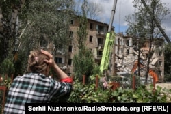 Дом, поврежденный в результате российского удара по Киеву, 23 июня 2025 года
