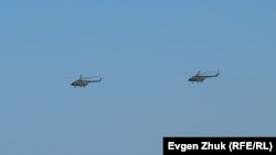Гелікоптери Мі-8 над анексованим Кримом, архівне фото