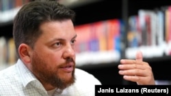 Леонид Волков.