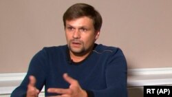 «Руслан Боширов», який, за даними журналістських розслідувань, є полковником Анатолієм Чепігою
