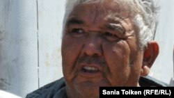 "Маңғыстаугеология" мекемесінің жұмысшыcы Ерқожа Көшкенов. Маңғыстау облысы  Қарақия ауданы Құрық кенті, 6 мамыр 2014 жыл.  