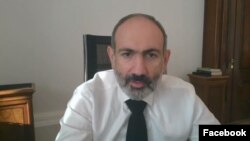 Նիկոլ Փաշինյանը ֆեյսբուքյան ուղիղ եթերով դիմում է հայ ժողովրդին, հոկտեմբեր, 2020թ.
