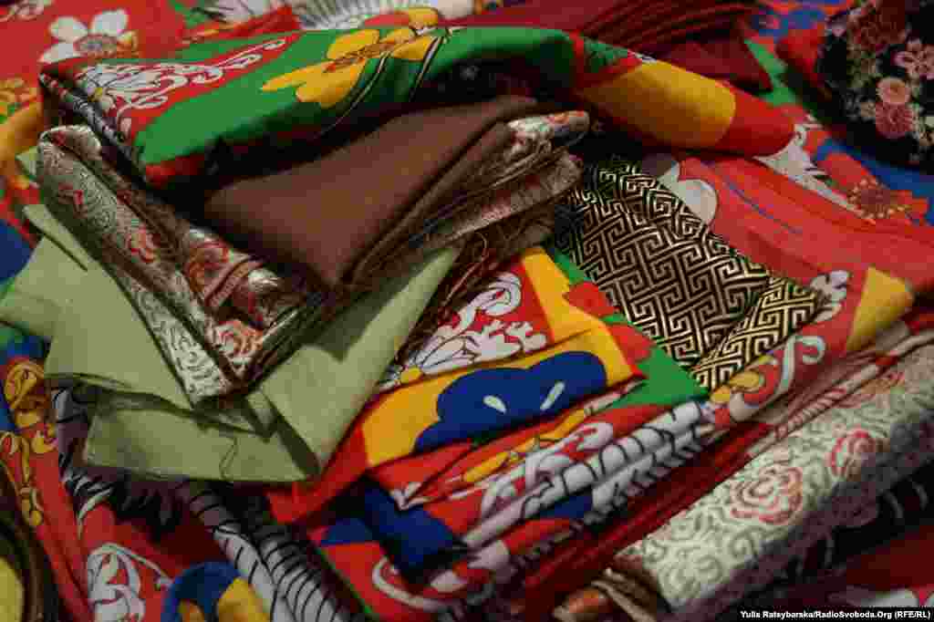 Японські хустки для фуросікі &ndash; мистецтва створення пакування та сумок з відрізів тканини