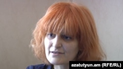 Зампредседателя партии «Свободные демократы» Ануш Седракян дает интервью Радио Азатутюн, Ереван, 8 июня 2011 г.