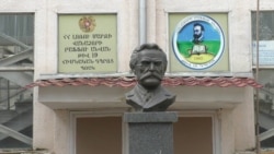 «Տնօրեններն ավելի ազատ ու հանգիստ կաշխատեն». Վանաձորի դպրոցներում կողմ են ապաքաղաքականացմանը