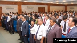 Дар акс: Лаҳзае аз анҷумани муассисони "Созандагони Ватан"
