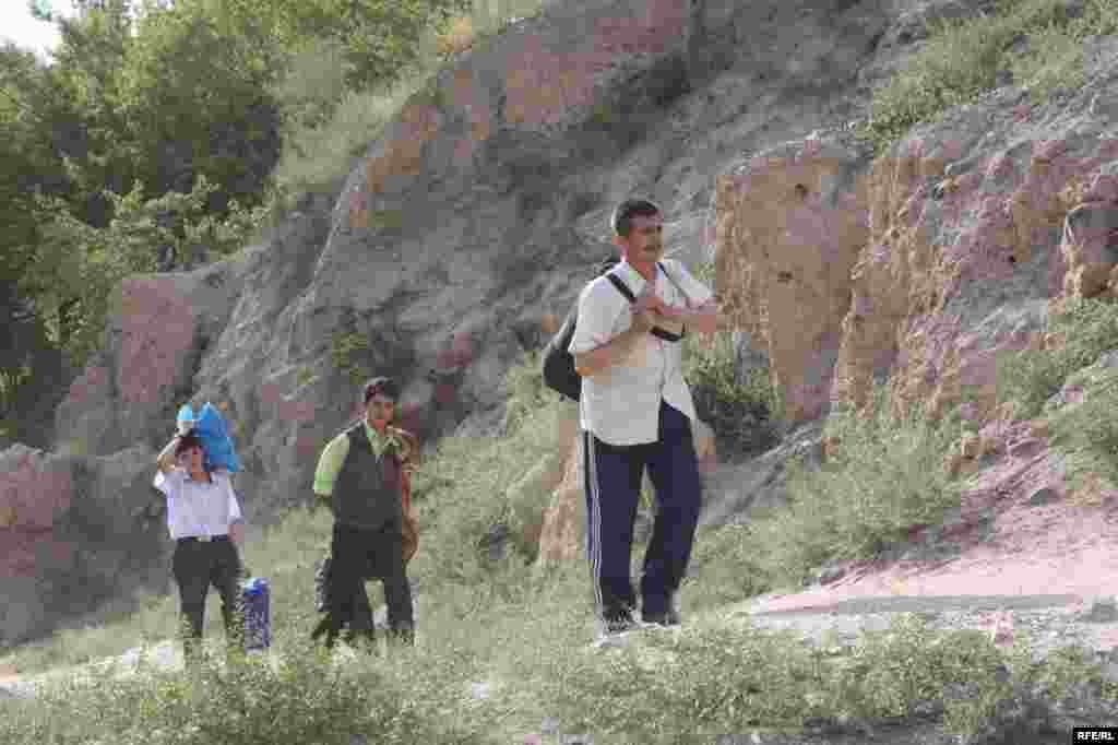 Вақте роҳ нест... #110