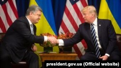 Представники президентів України і США назвали інформацію ВВС неправдивою 