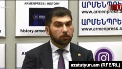 Начальник Государственной контрольной службы Давид Санасарян на встрече с журналистами, Ереван, 5 сентября 2018 г.