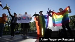 Акция против гомофобии в Санкт-Петербурге, архивное фото