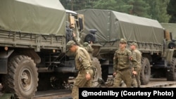 Расейскія вайскоўцы, якія ўдзельнічалі ў вучэньнях на тэрыторыі Беларусі. Архіўнае фота