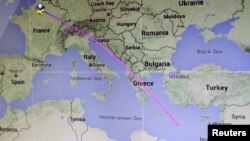 Жоголгон учактын маршруту кызыл сызык менен көрсөтүлгөн. 