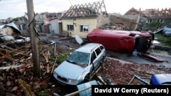 Посольство України в Чехії раніше повідомило, що даних про загиблих чи постраждалих громадян України через стихію немає