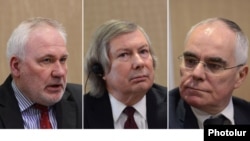 Слева направо: сопредседатели Минской группы ОБСЕ Игорь Попов (РФ), Джеймс Уорлик (США), Пьер Андрие (Франция)