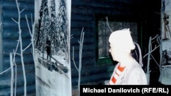 Бывшая заключенная на выставке в музее "Пермь-36".