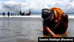 Мьянмадан Бенгал булуңу аркылуу Бангладешке келген рохинжа качкындары, сентябрь, 2017-жыл. 