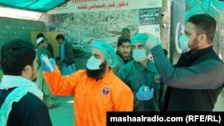 کارمندان صحی پاکستان در تورخم