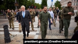 Ուկրաինայի նախագահ Վլադիմիր Զելենսկին և Բրիտանիայի վարչապետ Բորիս Ջոնսոնը Կիևում, 17-ը հունիսի, 2022թ.