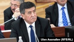 Сооронбай Жээнбеков.