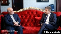 Վարչապետ Կարեն Կարապետյանը Թեհրանի իր կեցավայրում ընդունել է ԻԻՀ նավթի նախարար Բիժան Զանգանեին, 10-ը հոկտեմբերի, 2017 թ․ 