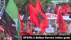 Акция протеста в Приштине