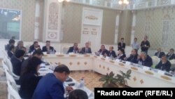 Адвокатское сообщество Таджикистана на одной из конференций в Душанбе. 