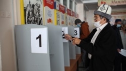 Голосование на одном из избирательных участков. 4 октября 2020 года. 