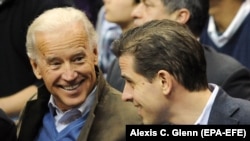 Президент Жо Байден уулу Хантер Байден менен. 2010-жыл.