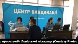 Протягом доби працювали 679 мобільних бригад, 933 пункти щеплення