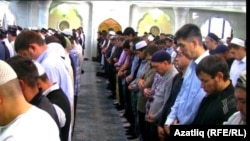 Татаристон расмийларига кўра¸ мамлакатдаги масжидларда тобора яқин хориждан келаëтган мусулмонларнинг фаоллашмоқда.