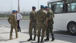 'Goşuna alynmak isleýärin'. Maryda ýaşlaryň harby bölüme ýüz tutmagy bilen bagly ýagdaýlar köpelýär
