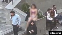 Тегерандагы Азад университети. Сүрөт видеодон алынды. 