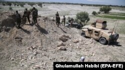 آرشیف، شماری از سربازان افغان در ننگرهار