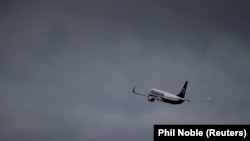 Ryanair компаниясынын учагы. Иллюстрациялык сүрөт.