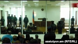 Одно из судебных заседаний по делу «Сасна црер»