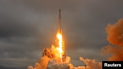Falcon 9 ракетын җибәрү