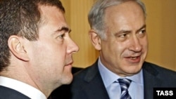Позиции Медведева и Нетаньяху ближе, чем год назад, полагают эксперты.