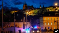 Չեխիա - Շտապ բուժօգնության ավտոմեքենան դեպքի վայրում, Պրահա, 21-ը դեկտեմբերի, 2023թ.