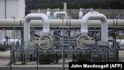 Урсула фон дер Ляйєн підкреслила, що російський газопровід «Північний потік-2» підпадає під дію європейської директиви про енергетичну безпеку 2012 року