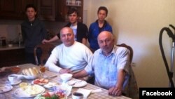 Успанов Юни а, Ибрагимов Ризван а, цуьнан кIентий а.