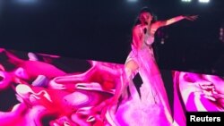 Выступление певицы Brunette, Ливерпуль, 11 мая 2023 г.